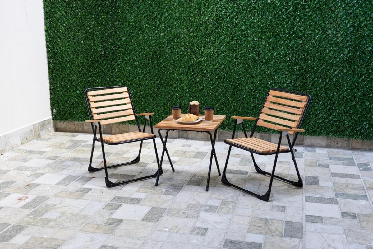 Cosy Flat With A Garden In Central Kadikoy Истанбул Екстериор снимка