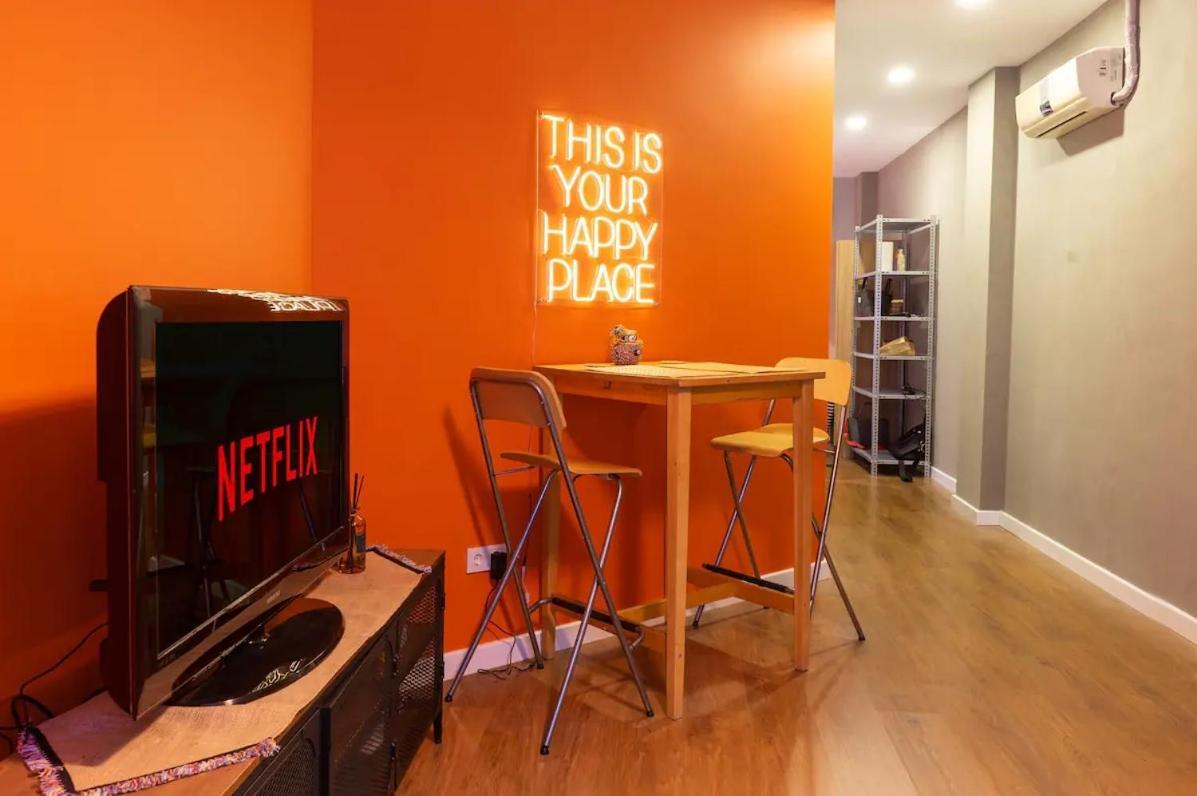 Cosy Flat With A Garden In Central Kadikoy Истанбул Екстериор снимка
