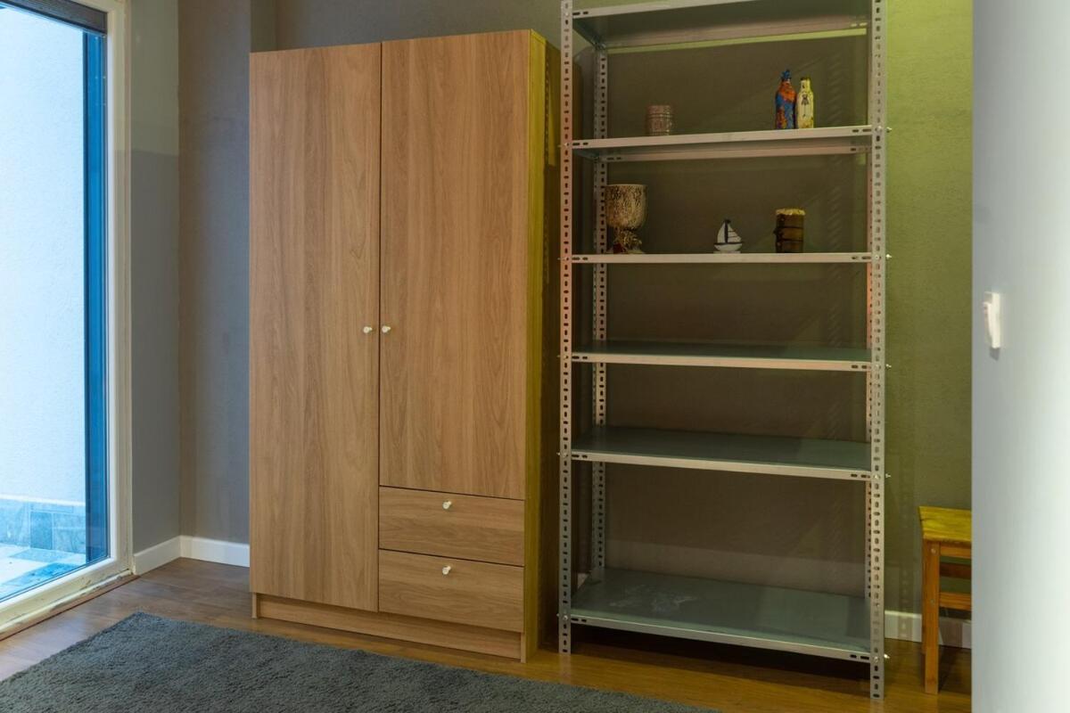 Cosy Flat With A Garden In Central Kadikoy Истанбул Екстериор снимка