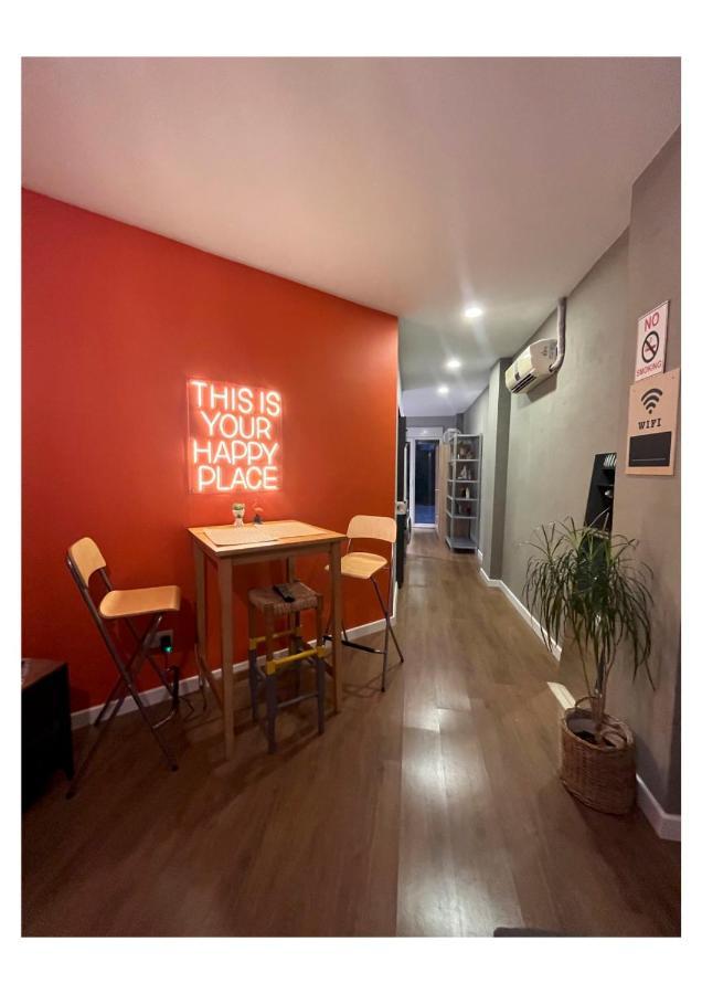 Cosy Flat With A Garden In Central Kadikoy Истанбул Екстериор снимка